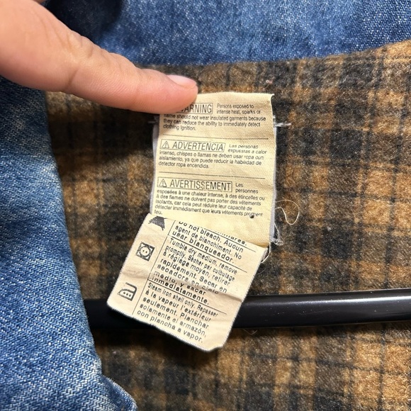 Carhartt Vintage Denim Light Blue Denim Jacket 2002 - Picture 4 of 8